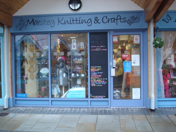 maesteg knitting